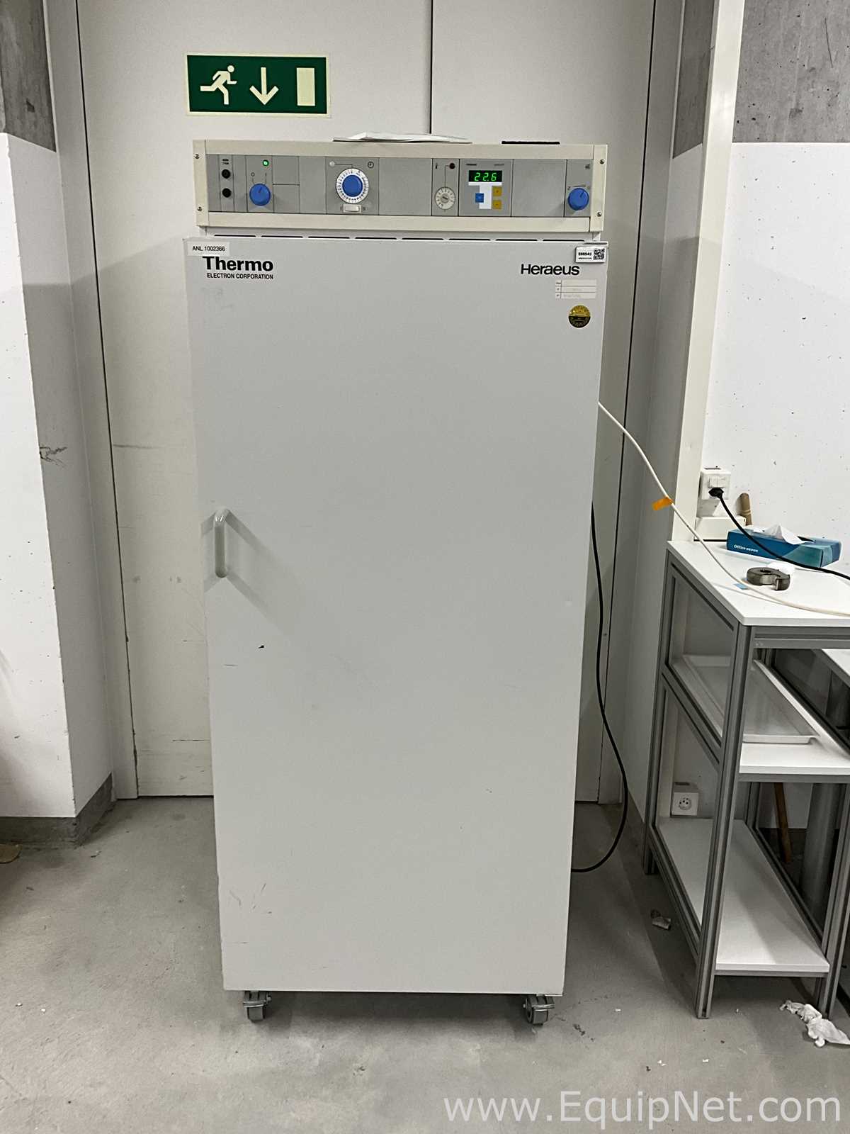 Incubadora Thermo Electron Corporation Heraeus B6420