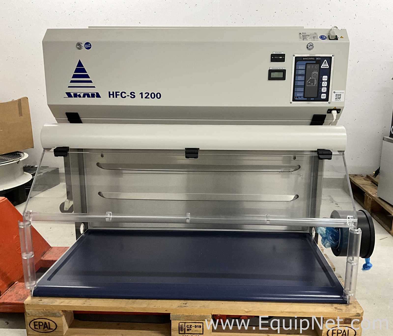 Capela de Exaustão e Fluxo Laminar Skan AG HFC-S 1200