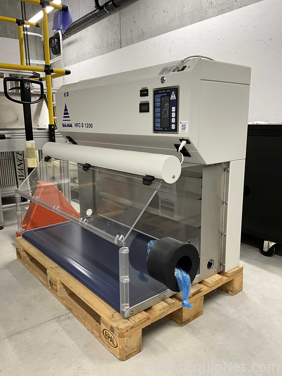 Capela de Exaustão e Fluxo Laminar Skan AG HFC-S 1200