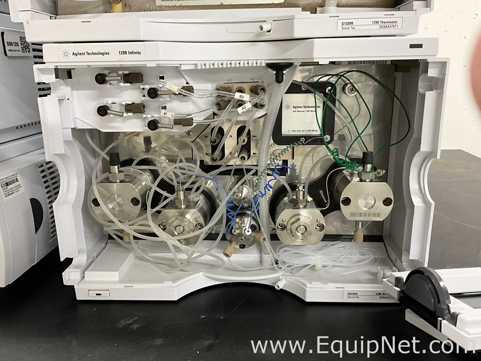 Agilent Technologies 1290 Infinity HPLC System with DAD Detector and Binary Pump