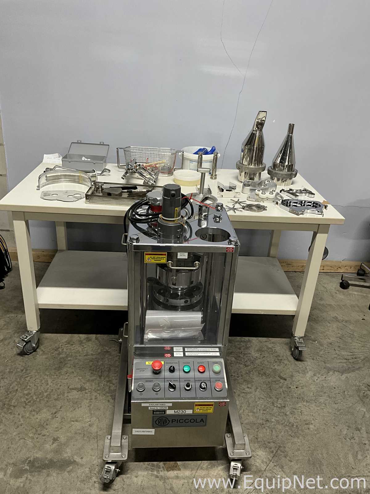 Piccola 8 Station Pilot Scale Tablet Press