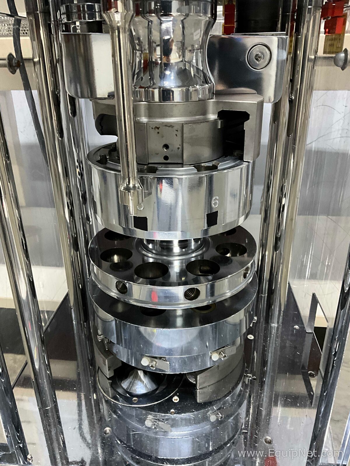 Piccola 8 Station Pilot Scale Tablet Press