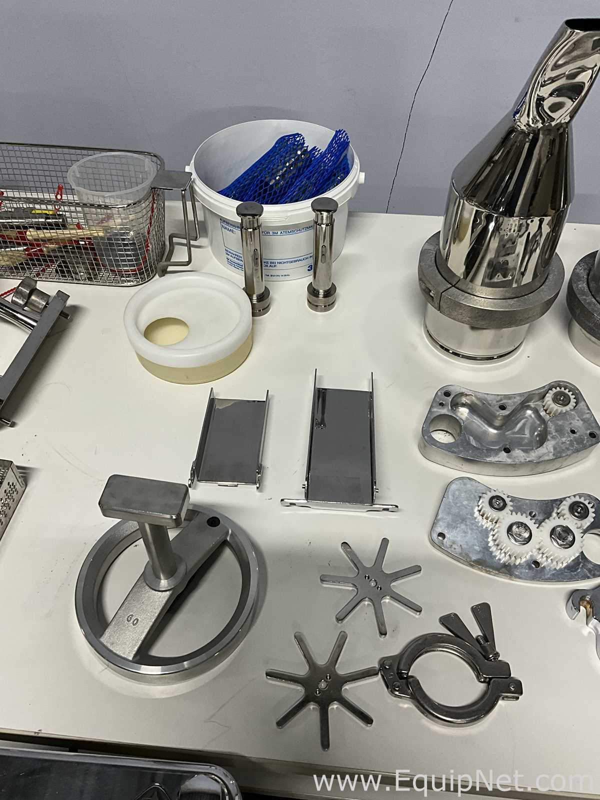 Piccola 8 Station Pilot Scale Tablet Press