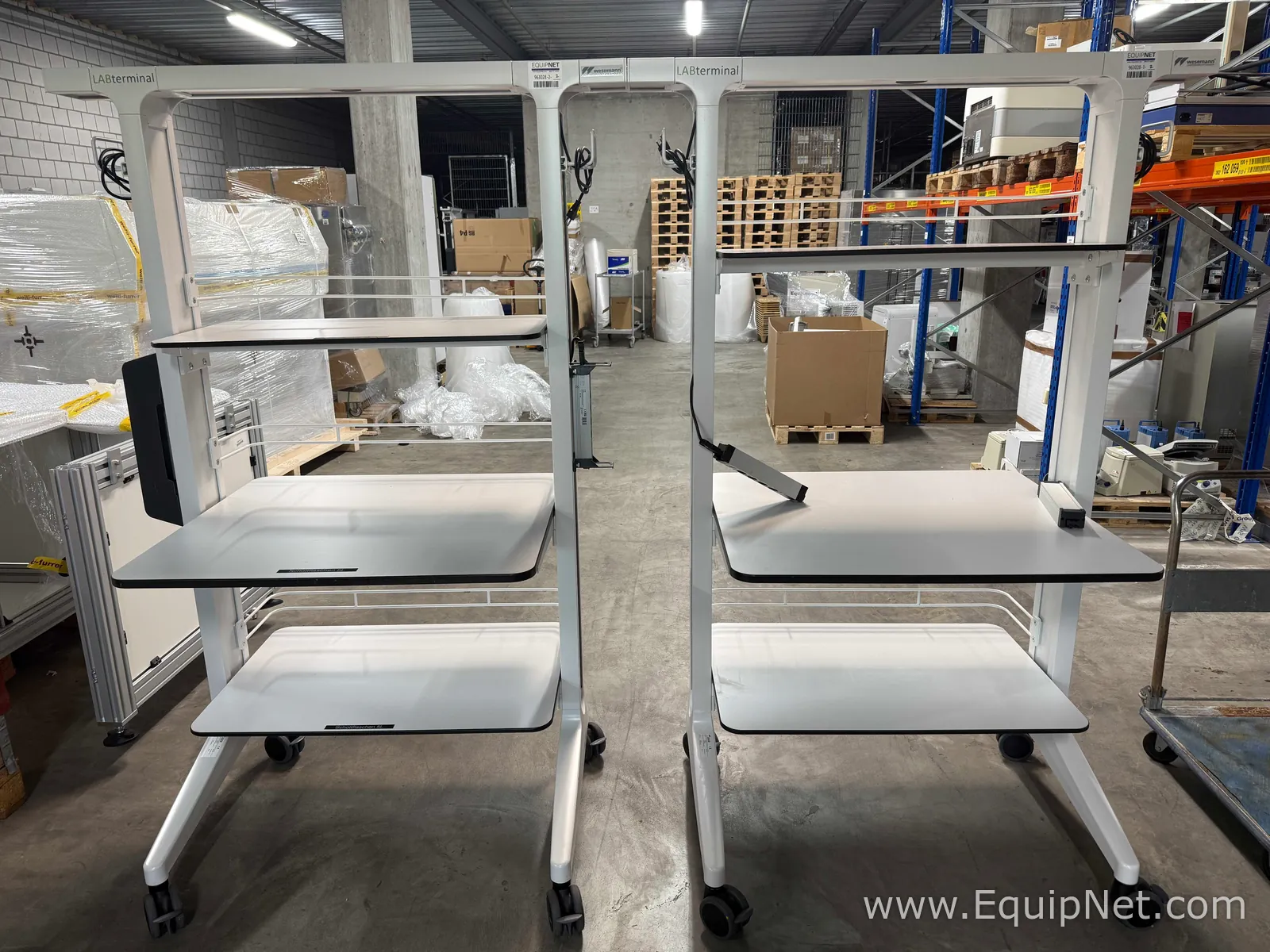 lote de   Móvel para Laboratórios Wesemann GmbH Labterminal