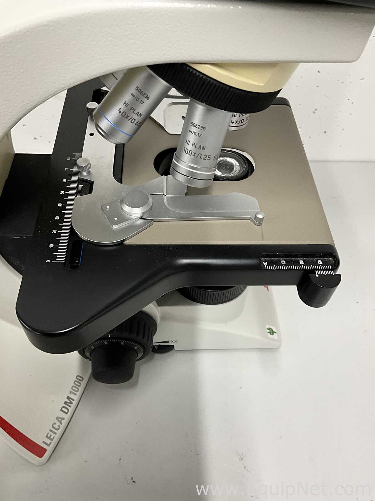 Leica DM1000 Optical Microscope