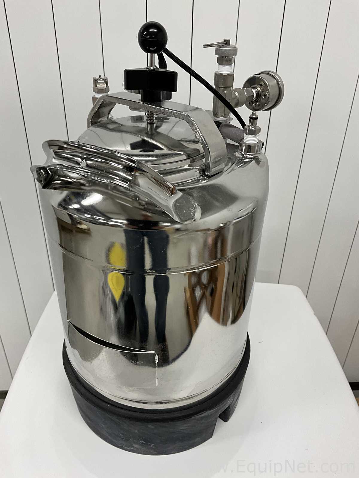 BD FACSMelody Cell Sorter
