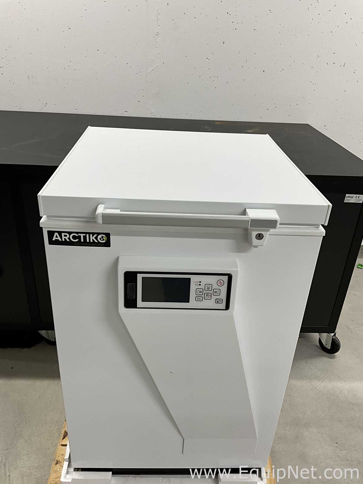 Freezer Arctiko ULTF 80. Sem Uso