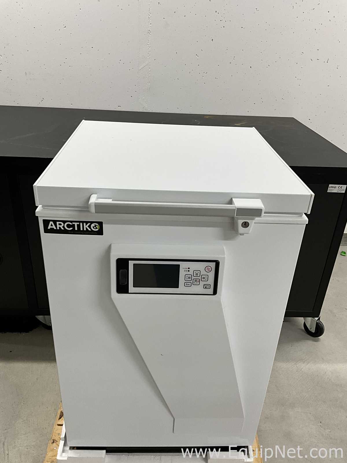 Freezer Arctiko ULTF 80. Sem Uso