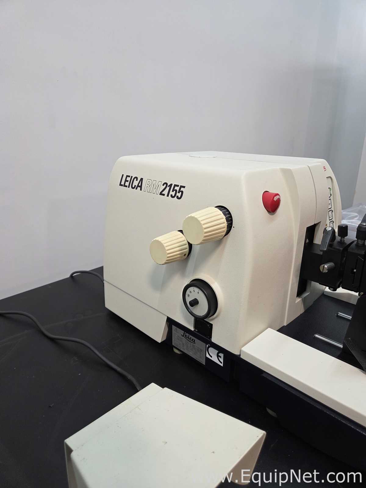 Micrótomo Leica RM 2155