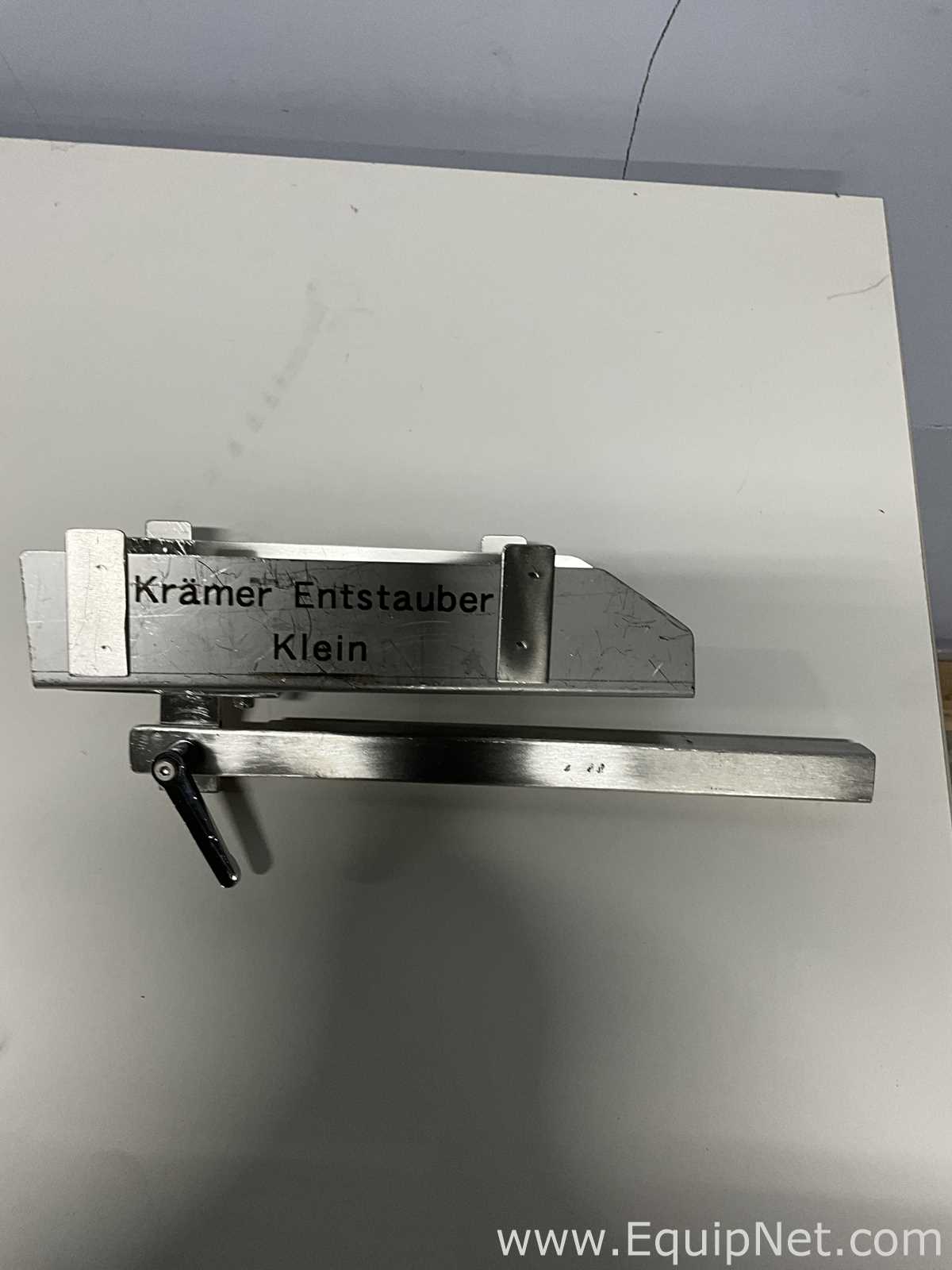 Desempolvadora de Tabletas Kramer 79