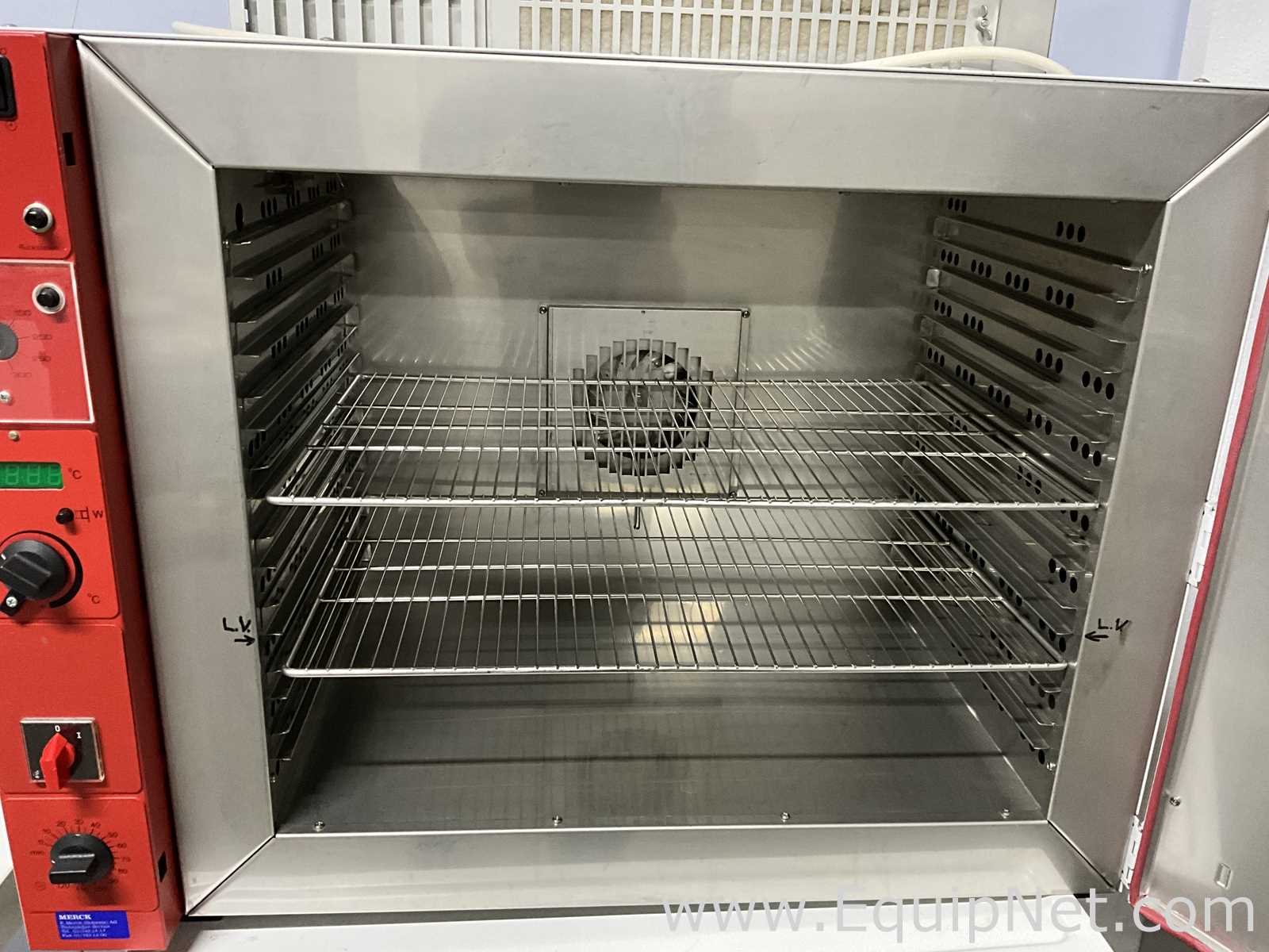 Binder FED 115 Laboratory Oven
