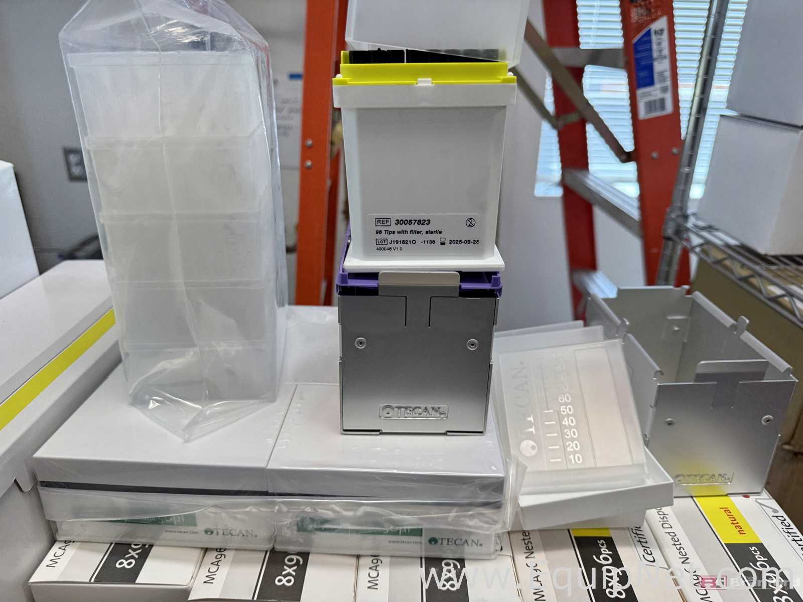 Manipulador de Líquidos Tecan Fluent Consumables