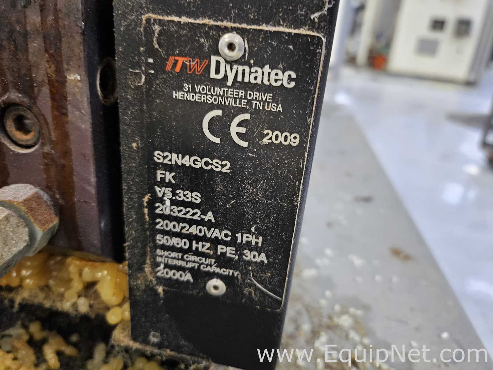 Máquina de Aplicação de Adesivo ITW Dynatec S2N4GCS2-FK V5.3S
