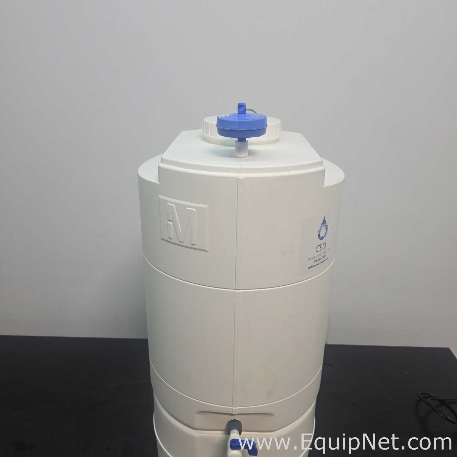 Sistema de Purificación y Destilación de Agua Milli-Q Direct 8
