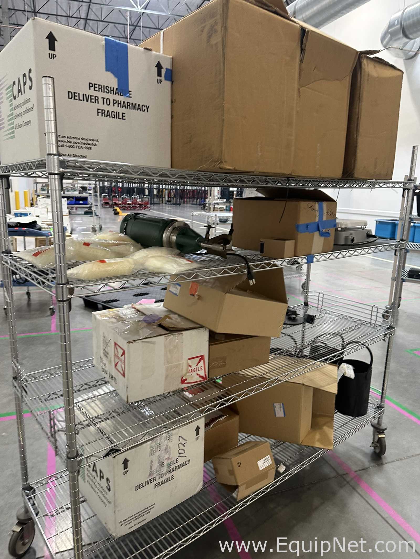 Los aus  Verschiedene Laborgeräte  