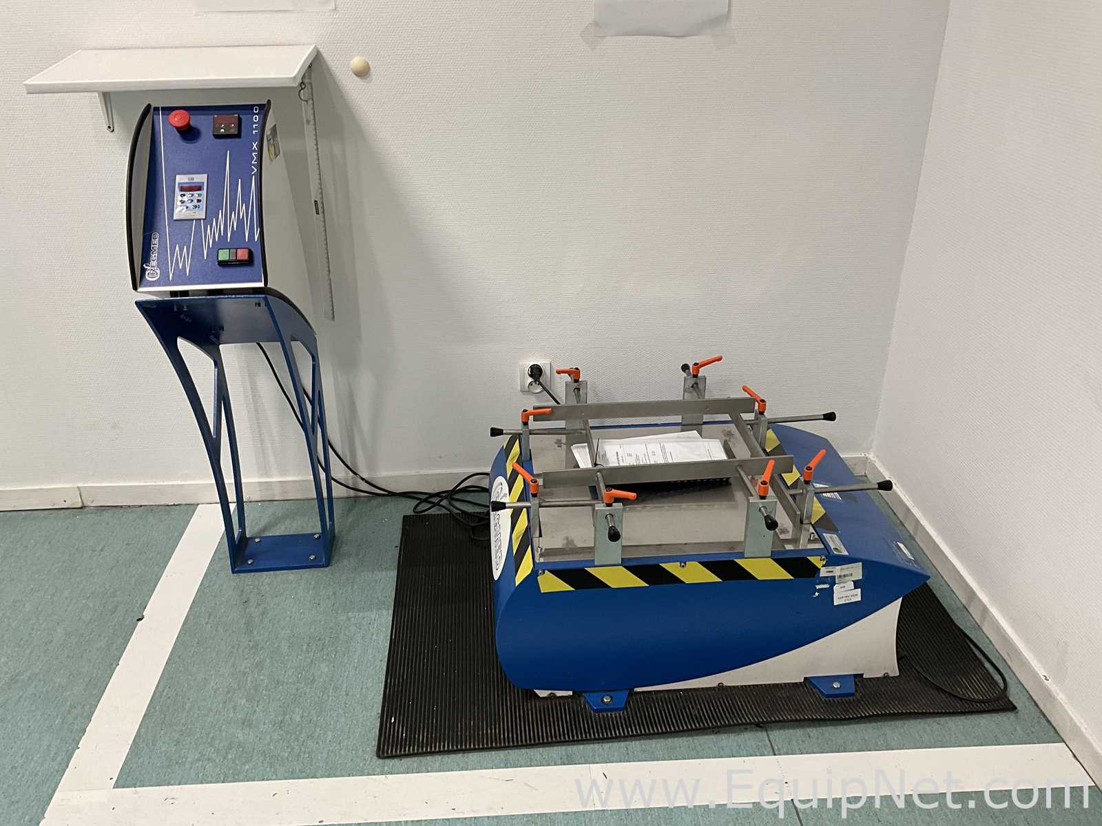 Regmed VMX-1100 Vibramax Package Shaker With Controller