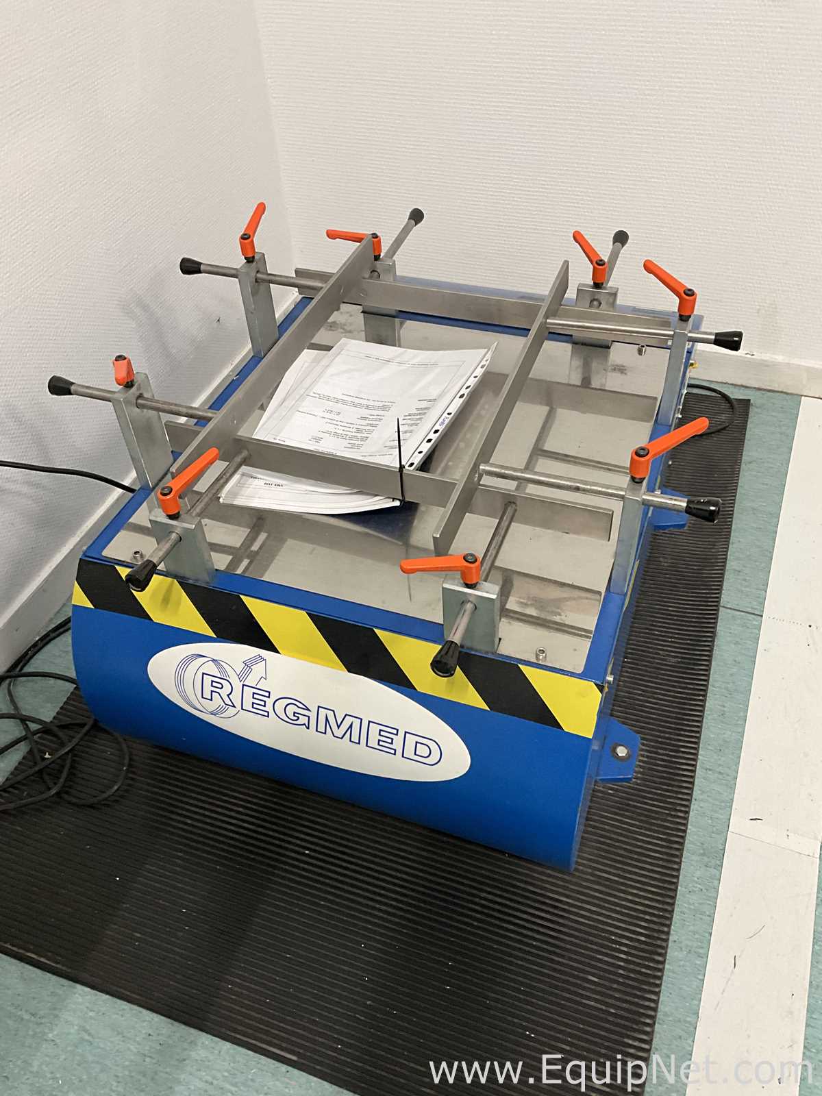 Regmed VMX-1100 Vibramax Package Shaker With Controller