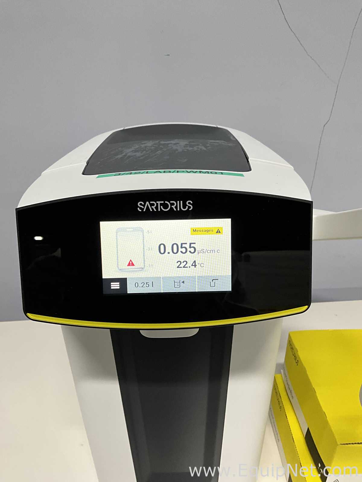 Sistema de Purificación y Destilación de Agua Sartorius Arium - Mini