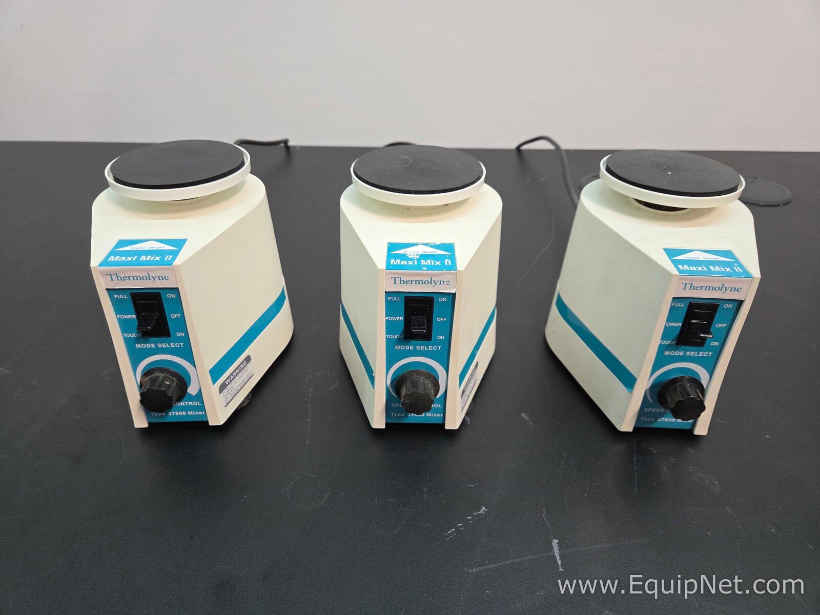 Lot of 3 Thermolyne Maxi Mix II Mixers