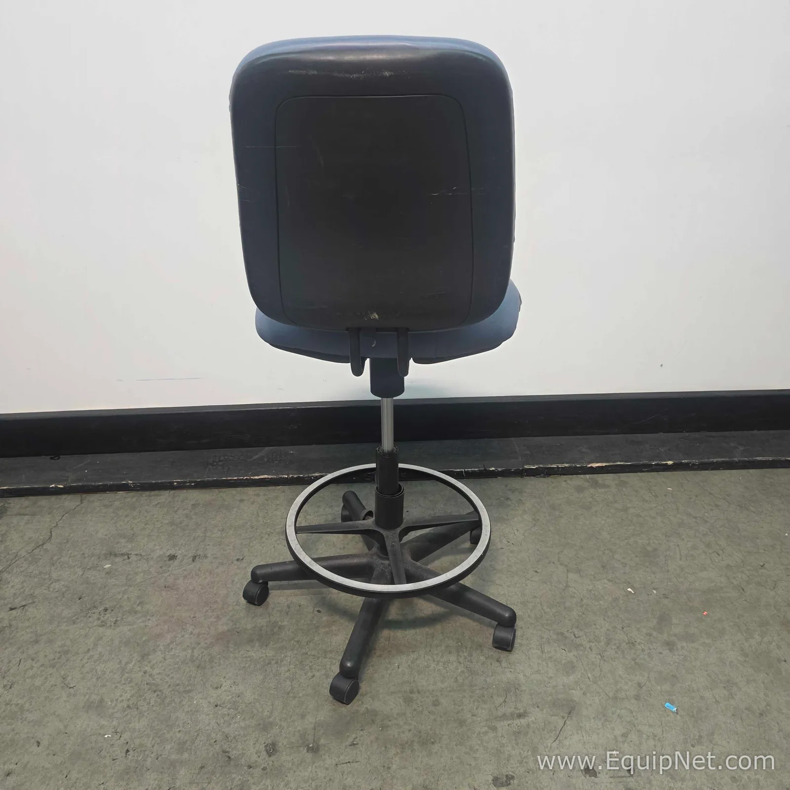 Lot of Approximately 10 Lab Chairs