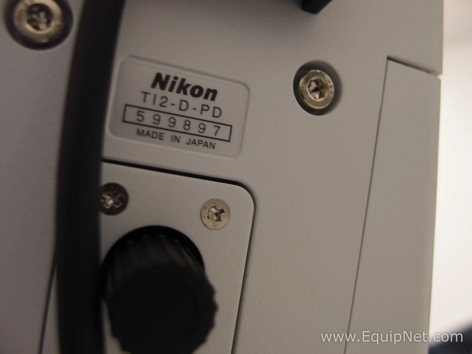 Nikon Eclipse Ti2 Inverted Fluorescence Microscope with CoolLED pE-4000 and Photometrics CoolSNAP DY