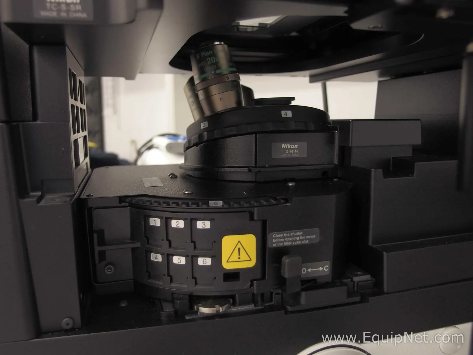 Nikon Eclipse Ti2 Inverted Fluorescence Microscope with CoolLED pE-4000 and Photometrics CoolSNAP DY