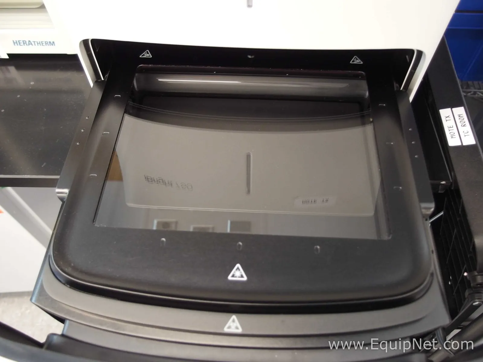 Invitrogen iBright CL750 Imaging System