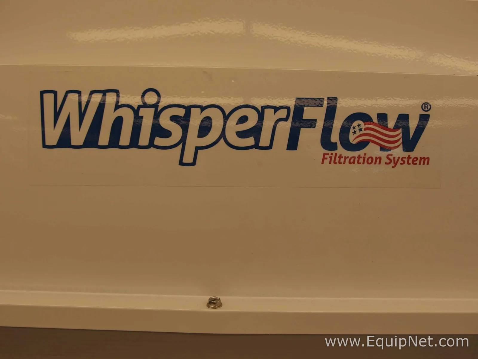 Terra Universal 1870-01A WhisperFlow Portable CleanBooth Vertical Laminar Flow Hood