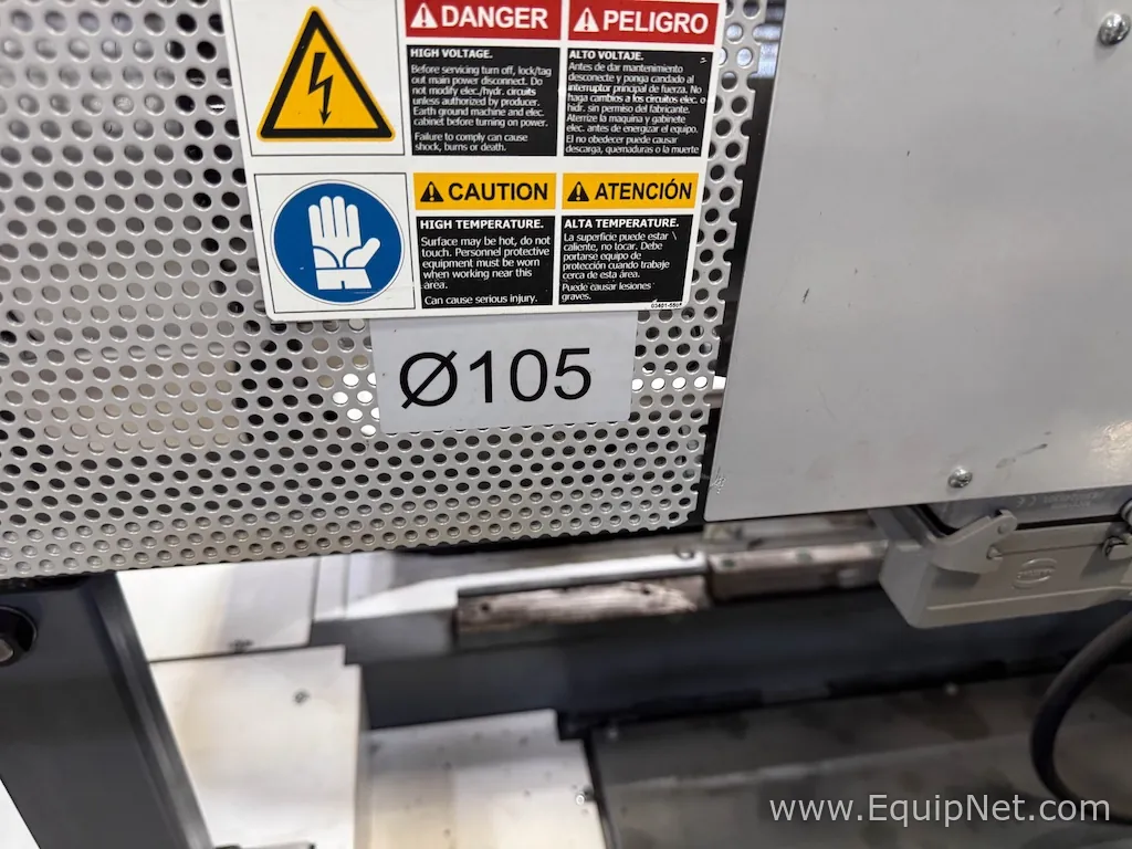 Engel t-win 8500 Injection Molder
