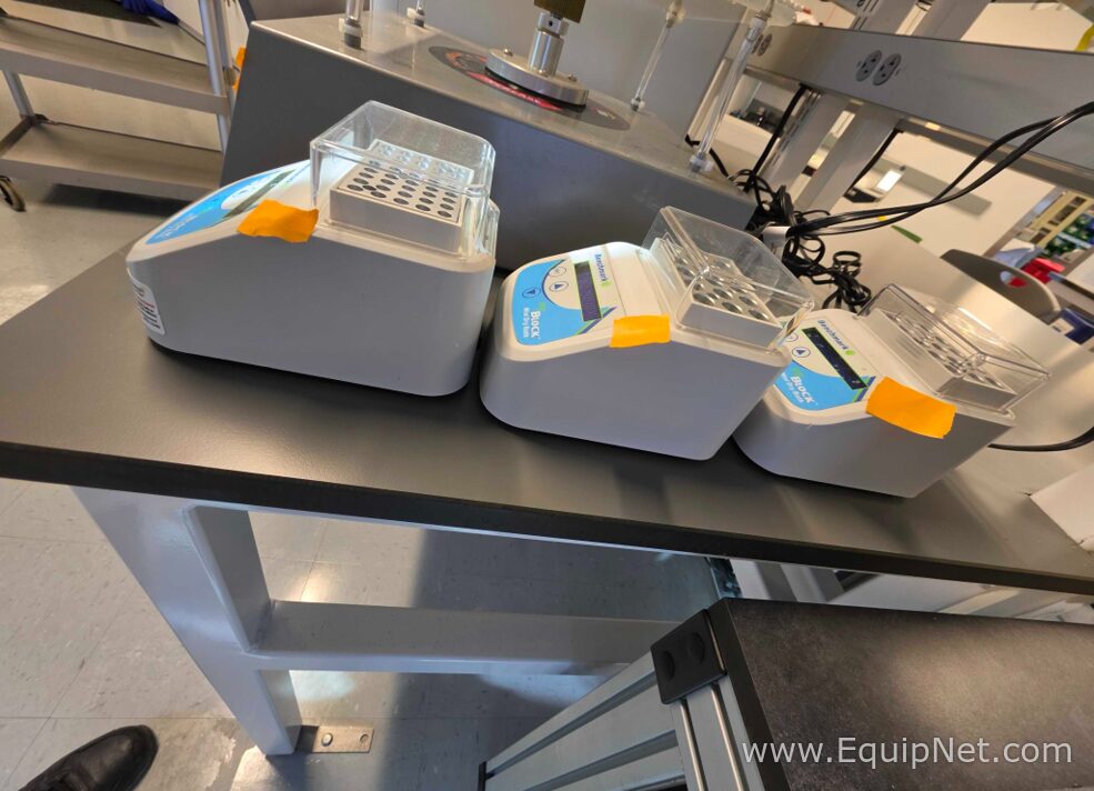 Lote de 3 Baño Seco / Bloque Caliente Benchmark Scientific Inc. myBlock