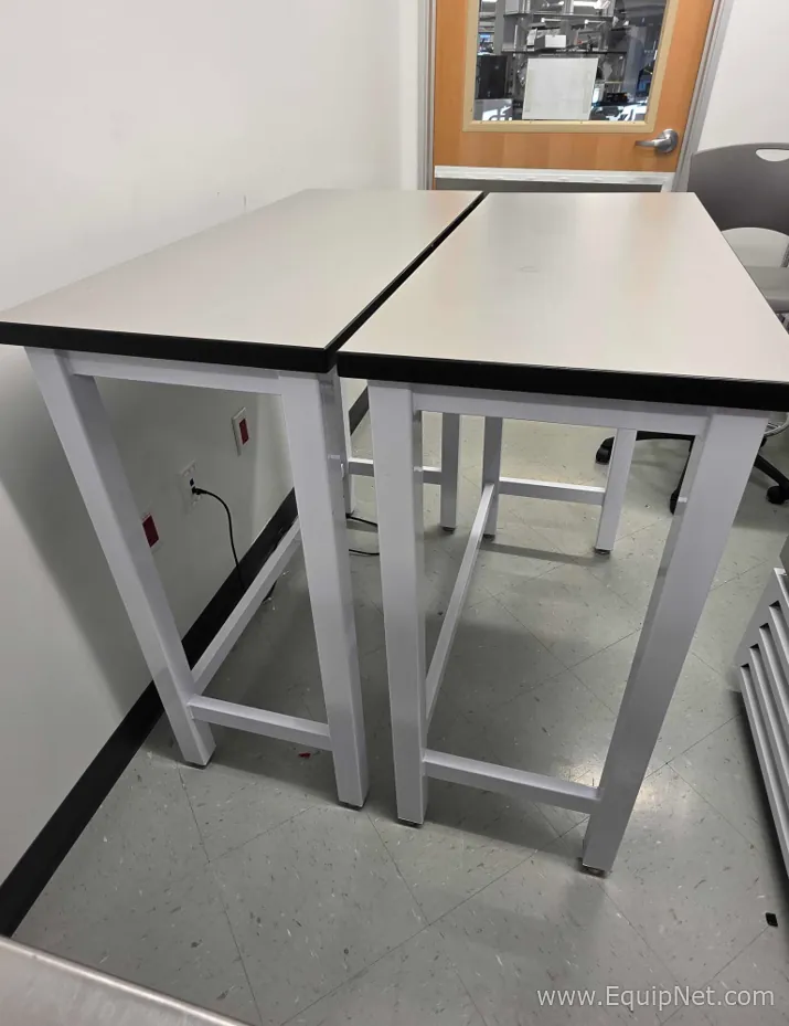 lote de  2 Móvel para Laboratórios  