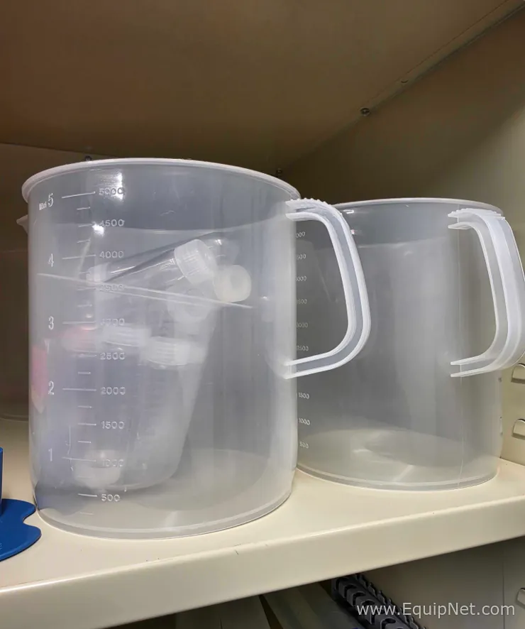 Lot of Assorted Laboratory Tube Racks and Plastic Beakers