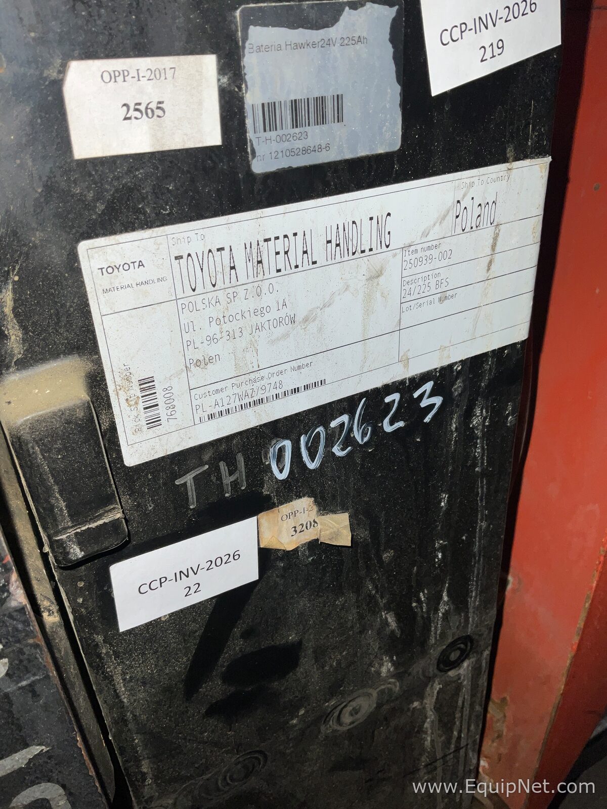 Toyota BT Staxio LPE200/6 Pallet Jack With Hawker Battery