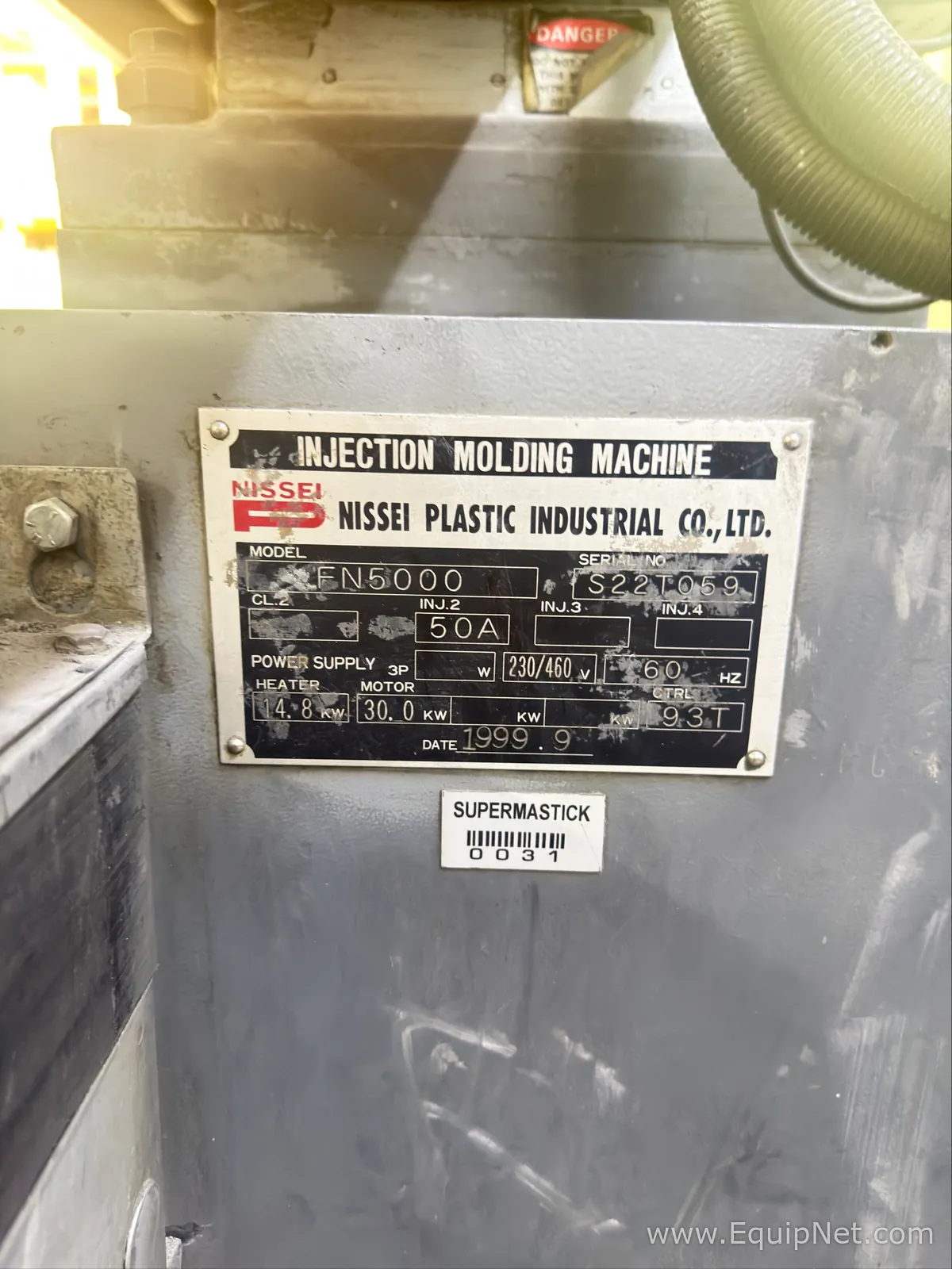 Nissei Plastic Industrial FN5000 Injection Machine