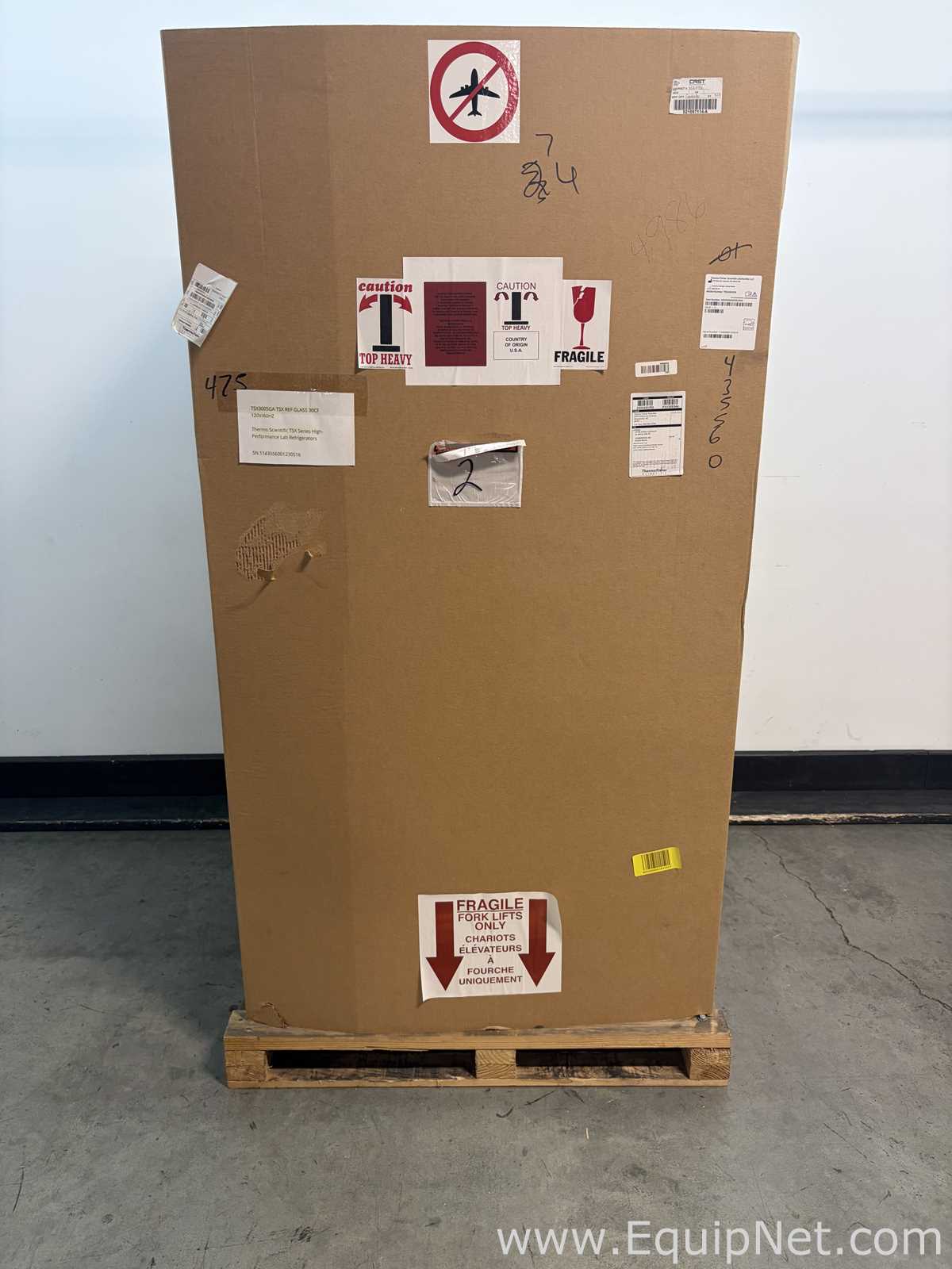Unidade de Refrigeração Thermo Scientific TSX3005GA. Sem Uso