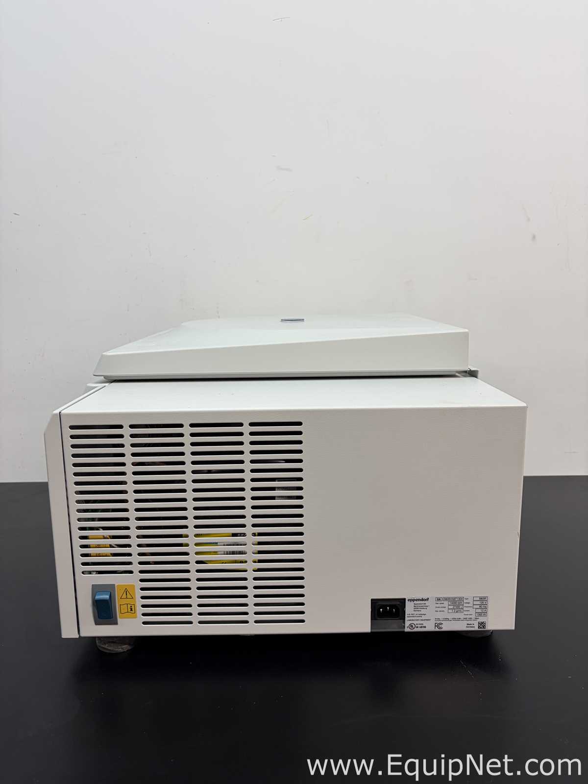 Centrífuga para laboratorio Eppendorf 5804R