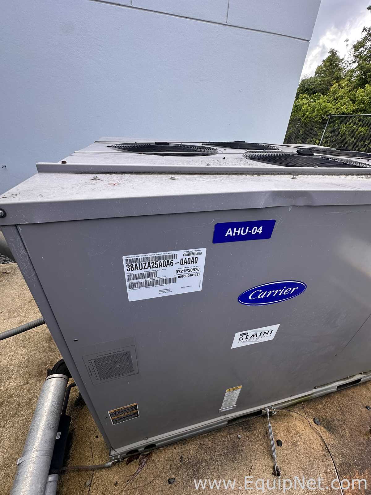 Carrier Industrial Refrigeration Unit/Air Conditioner with Safety Switch, Monitor and Control Panel