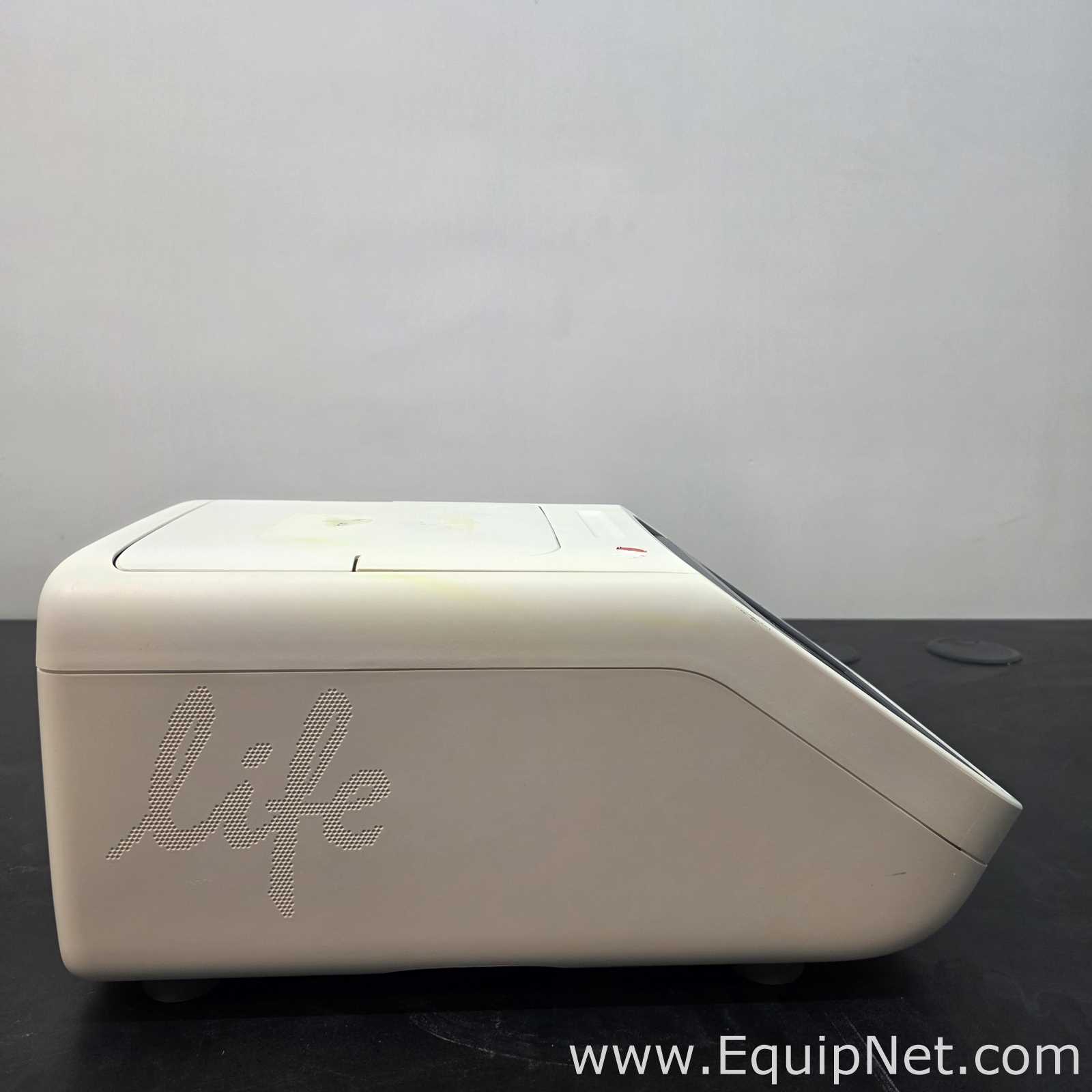 Los aus 2 PCR und Thermocycler Life Technologies SimpliAmp