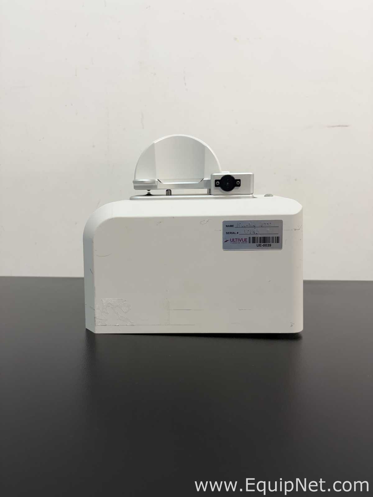 Thermo Scientific NanoDrop 2000 UV-Vis Spectrophotometer