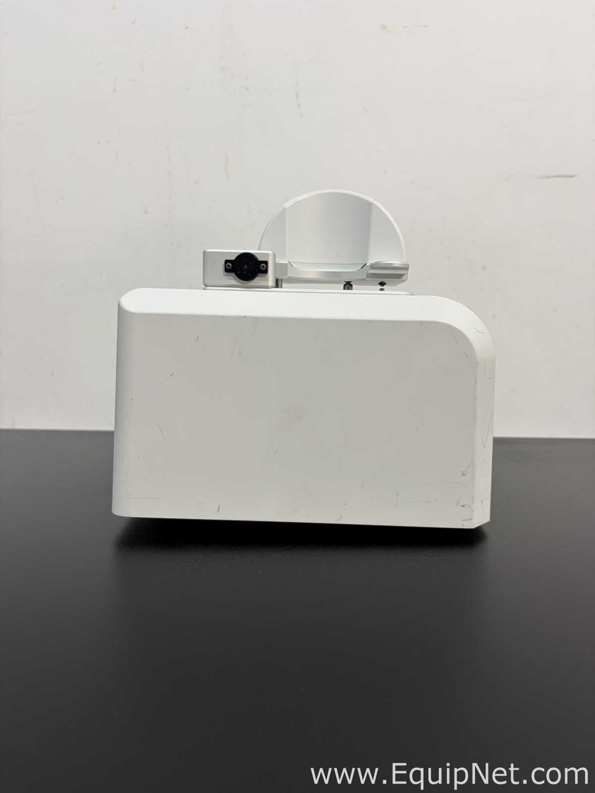 Thermo Scientific NanoDrop 2000 UV-Vis Spectrophotometer