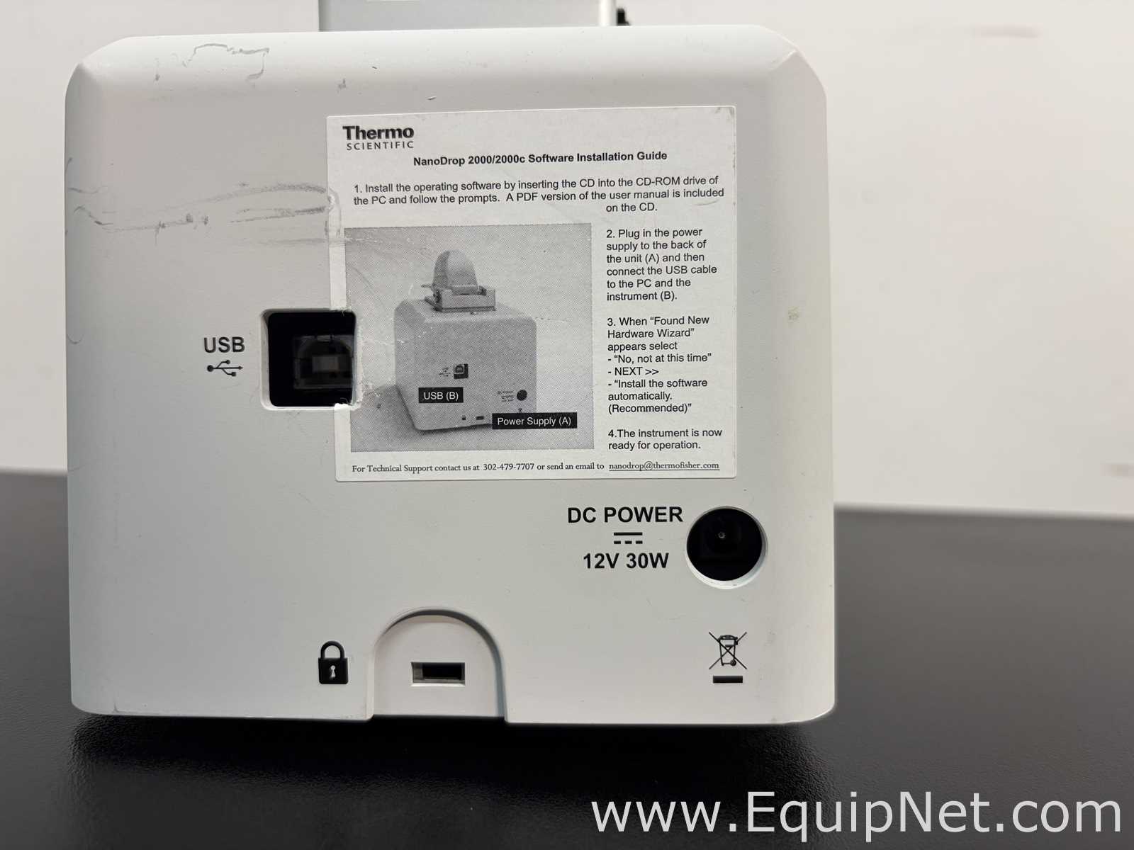 Thermo Scientific NanoDrop 2000 UV-Vis Spectrophotometer
