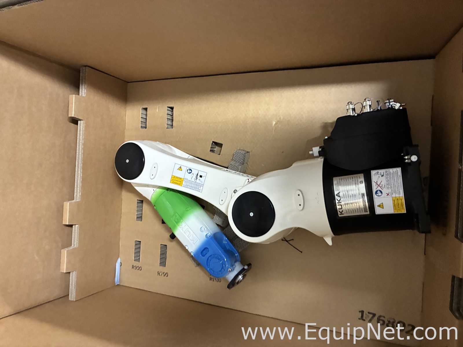 KUKA Roboter KR6 R900 Robotik