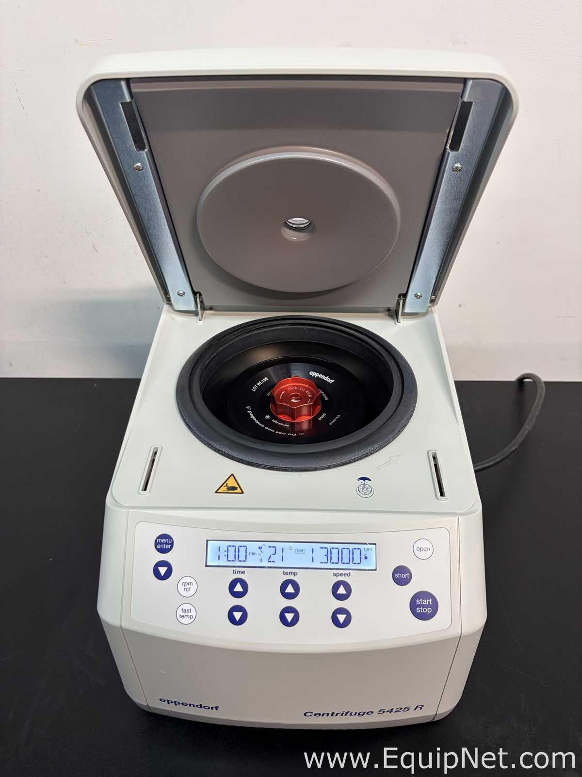 Centrífuga para Laboratórios Eppendorf 5425R