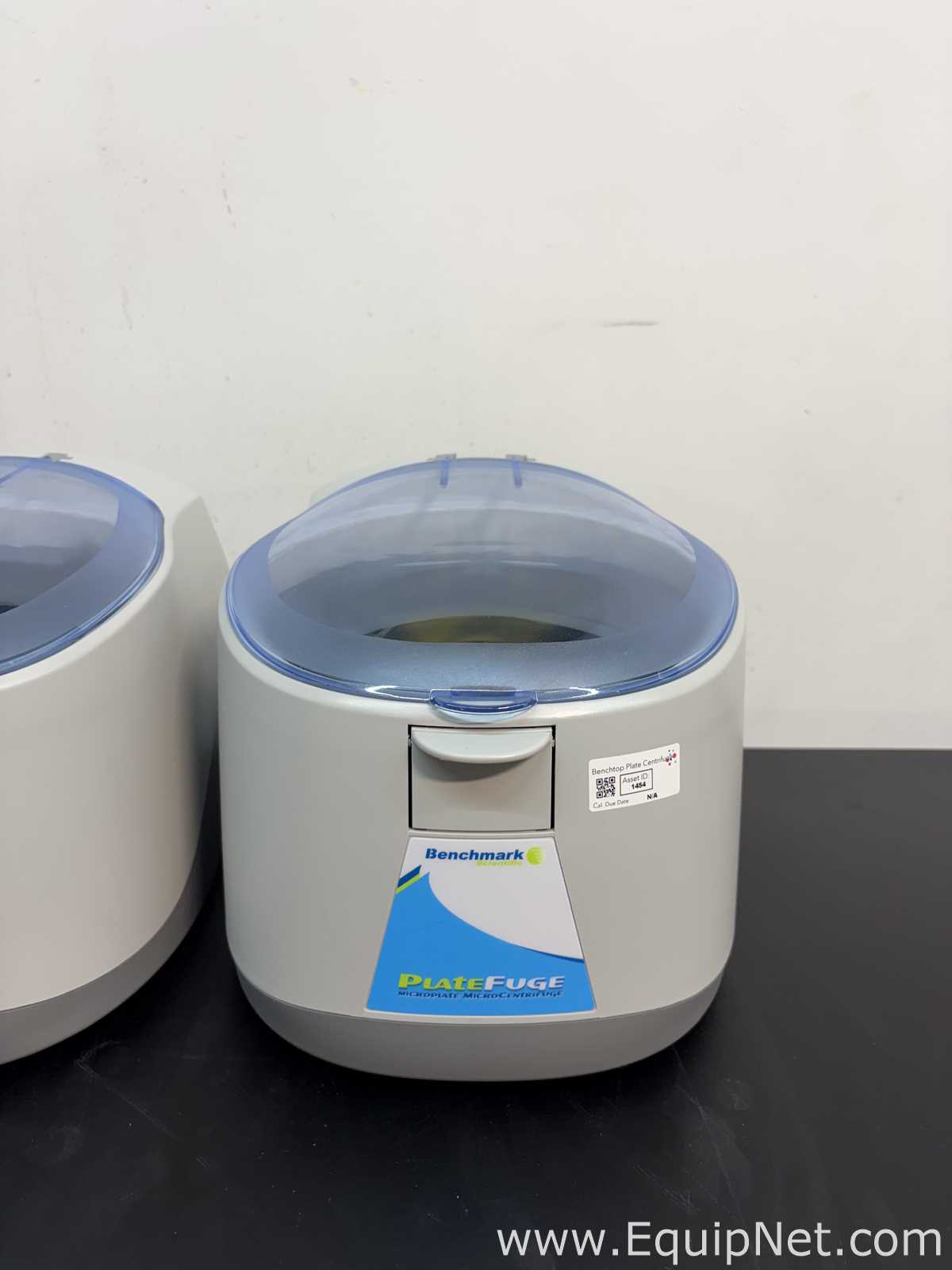 Los aus 2 Laborzentrifuge Benchmark Scientific Inc. C2000 PlateFuge