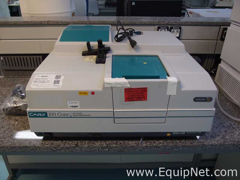 Espectrofotómetro Varian Cary 100 Conc