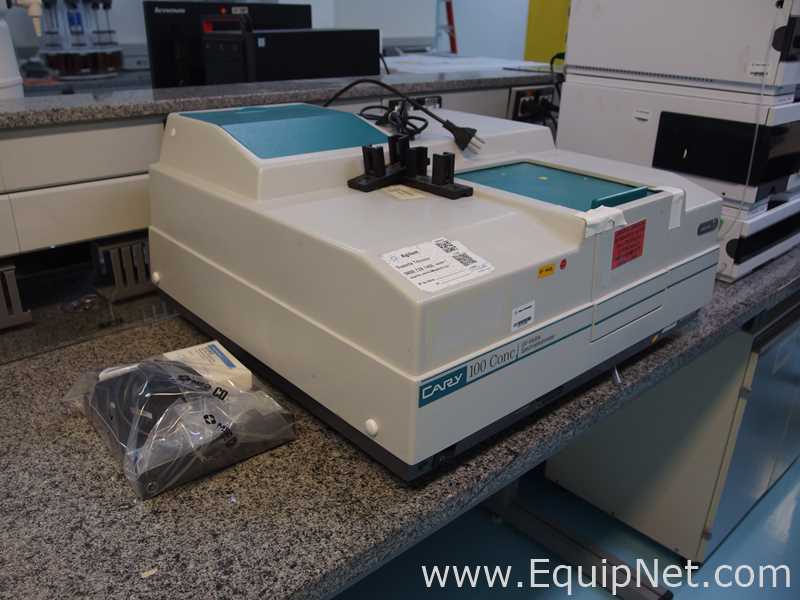 Espectrofotómetro Varian Cary 100 Conc
