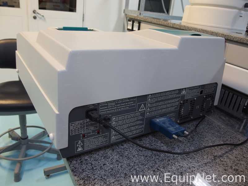 Espectrofotómetro Varian Cary 100 Conc