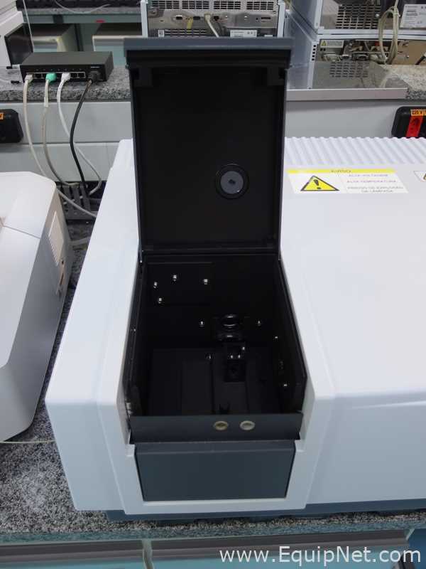 Espectrofotómetro Shimadzu RF-5301 PC