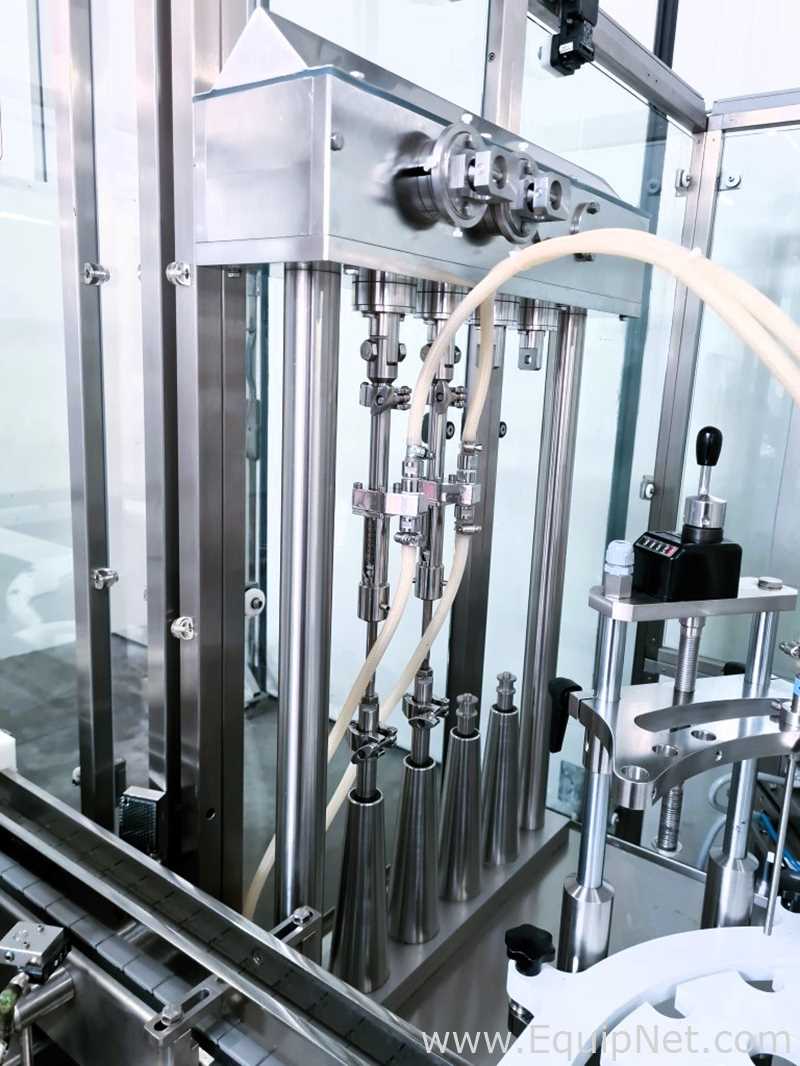 Combinação Envasadora-Tampadora Monobloco  IMA FARMOMAC F97