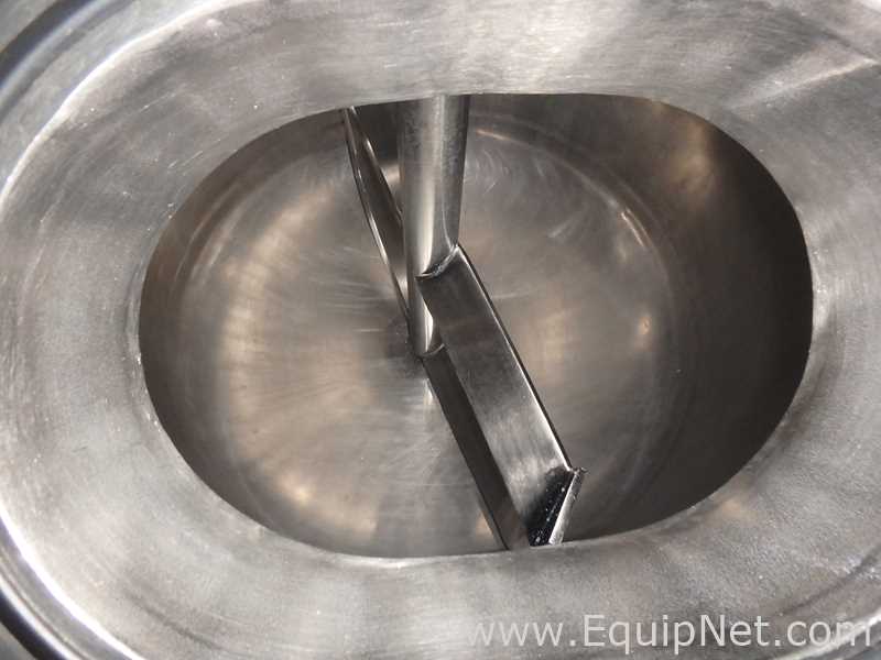 Portable Stainless Steel Vertical Mixing Tank Capacity 120 L with Agitator on Top